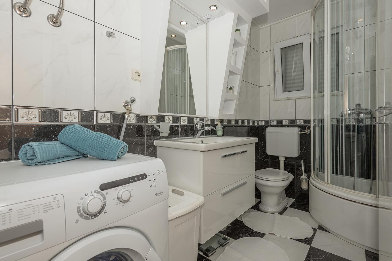 Apartment Mirjana Makarska Exterior photo